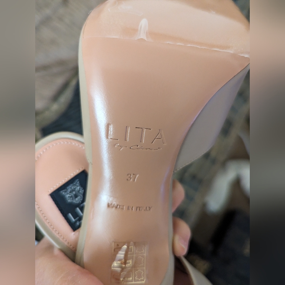 LITA by CIARA Solid Square Toe Slide  Sandal in Sand, & Black NWT - Picture 8 of 12